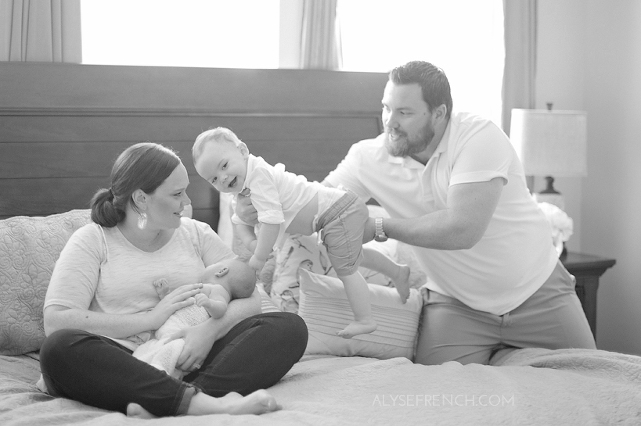 Dunn Newborn Lifestyle_Houston Family Portrait Photographer_01