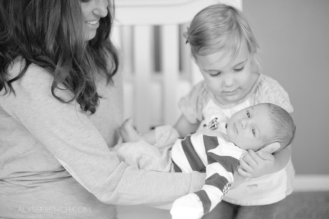 phillips-newborn-lifestyle_houston-family-portrait-photographer_03