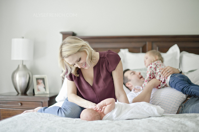 ciarella-newborn-lifestyle_houston-family-portrait-photographer_02